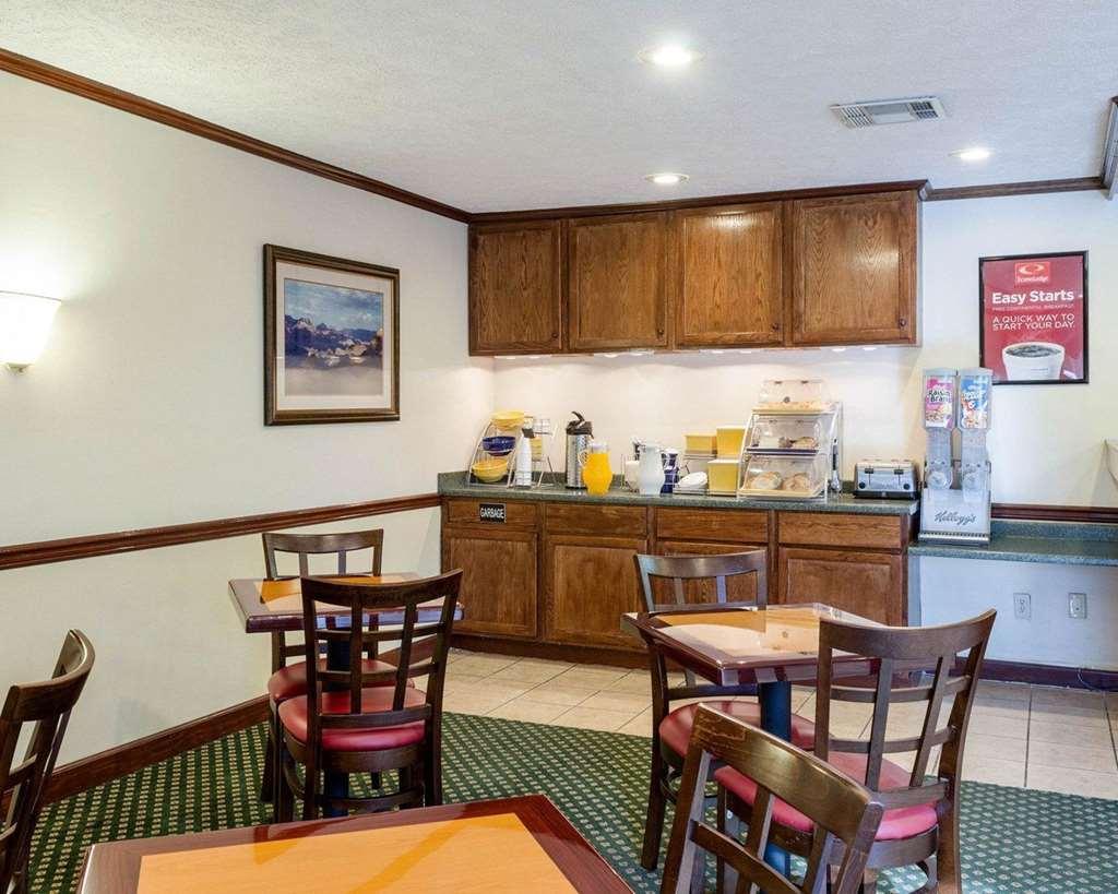Econo Lodge Kosciusko Restaurang bild